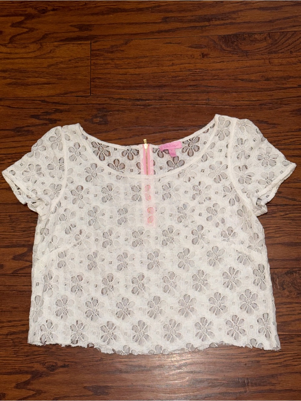 Lilly Pulitzer White Floral Lace Crop Top with Pink Zip Accent Daisy S/S Size S